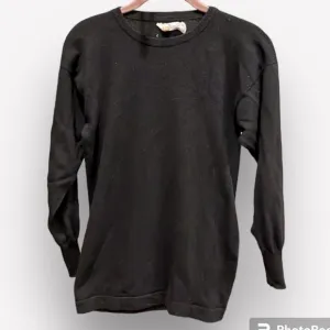 🍕Pringle of Scotland 100% Cashmere Sweater | Black Crewneck Ribbed Cuffs