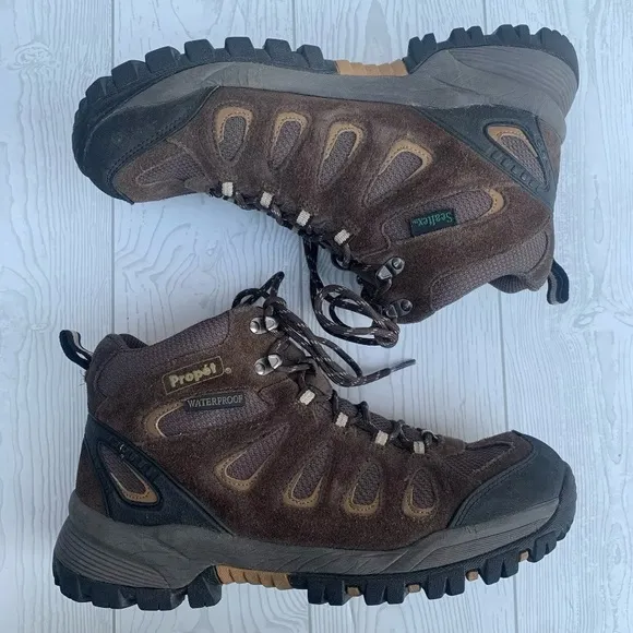 Propet Ridge Walker Hiking Boots Waterproof Sealtex