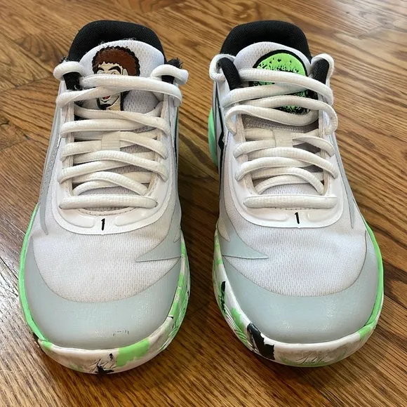 Puma Kids Mb.02 Lo Lamel-O Basketball Sneakers. Size 5. Excellent Condition.