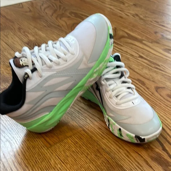 Puma Kids Mb.02 Lo Lamel-O Basketball Sneakers. Size 5. Excellent Condition.