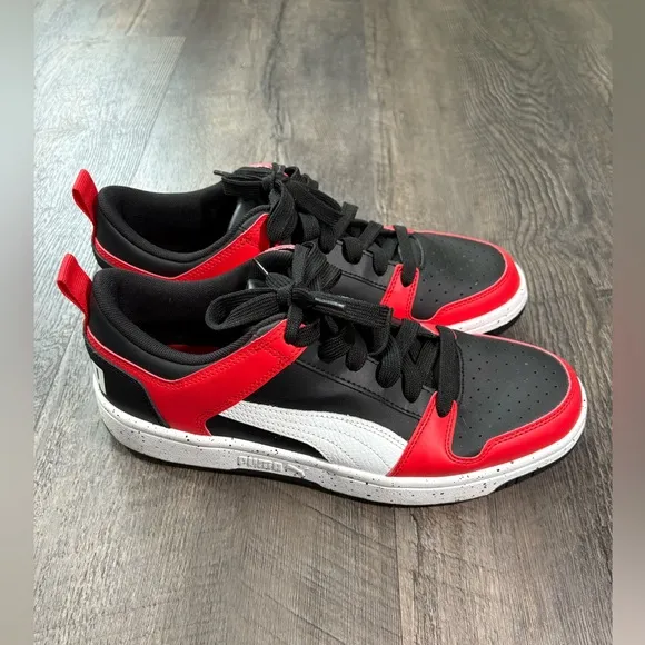 PUMA Rebound Layup Men's Low Top Basketball Sneakers Softfoam