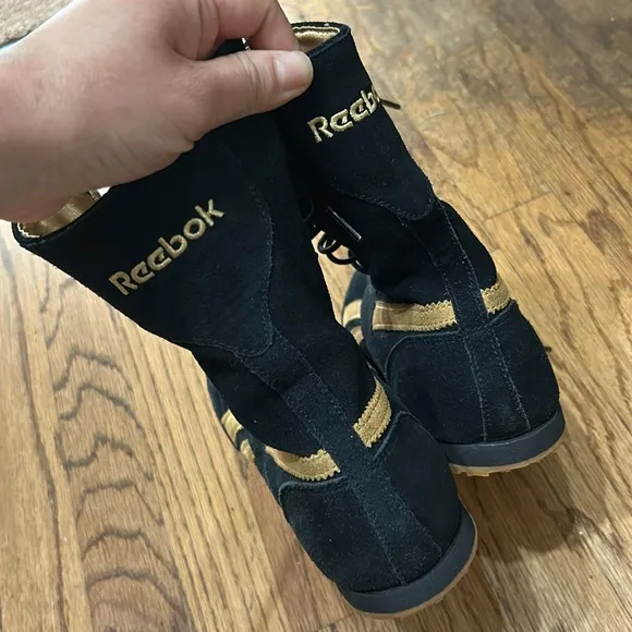 Reebok Women’s Classic LaceUp HighTop Boxing Boots Sneaker Size 7.5