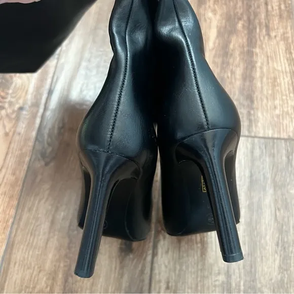 Revolve Femme LA Soho Knee High Heeled Boots Black Faux Leather Pointed Toe 41