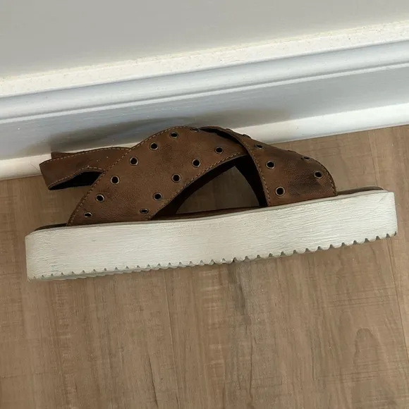 Roan Bed Stu Sandals Brown Size 7