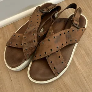 Roan Bed Stu Sandals Brown Size 7