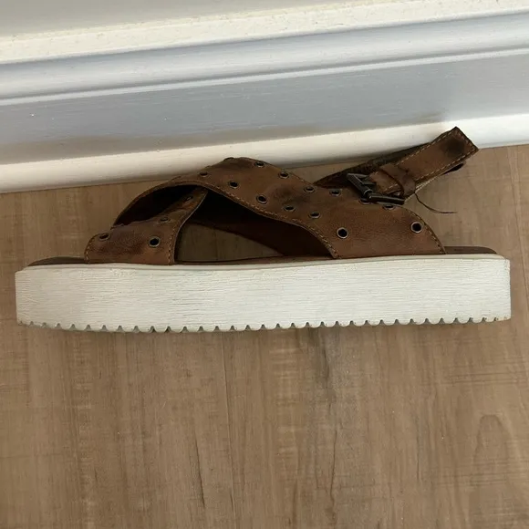Roan Bed Stu Sandals Brown Size 7
