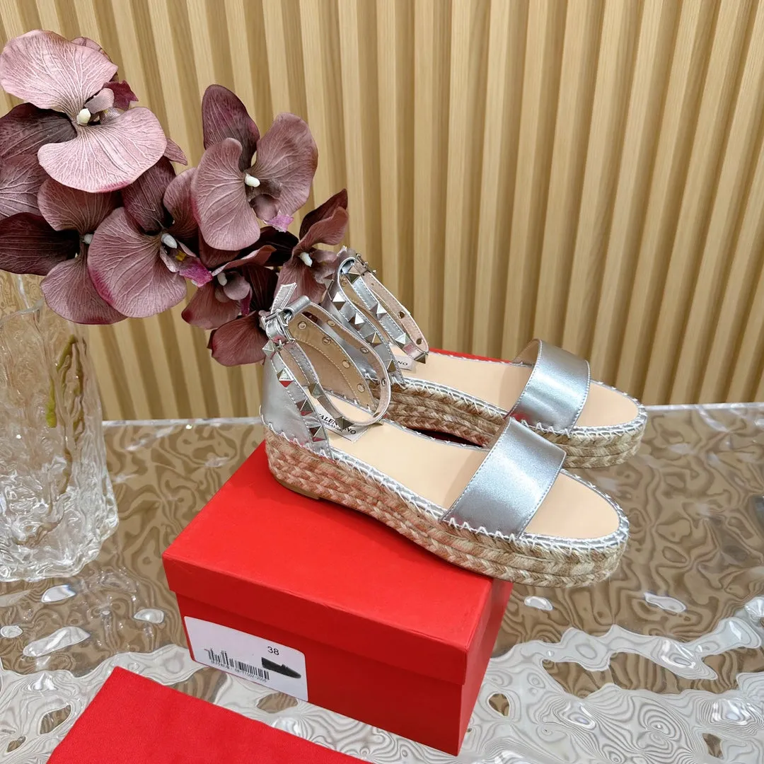 Rockstud Espadrille 45mm Silver leather sandals