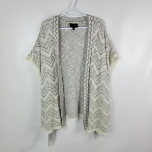 Romeo   Juliet Couture Fringe Poncho Cardigan Sz M