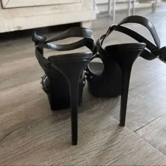 Saint Laurent Black Leather Studded 'Alice' Bow High-Heel Platform Sandals Size: