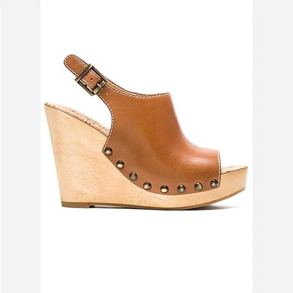 Sam Edelman Camilla wedge sandals in a saddle leather color