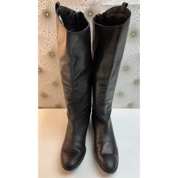Sam Edelman Penny black leather riding boots.