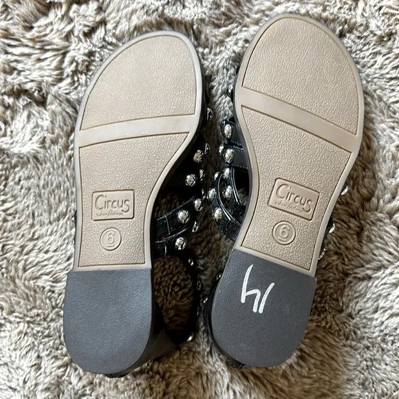 SAM EDELMAN STUDDED SANDALS 6