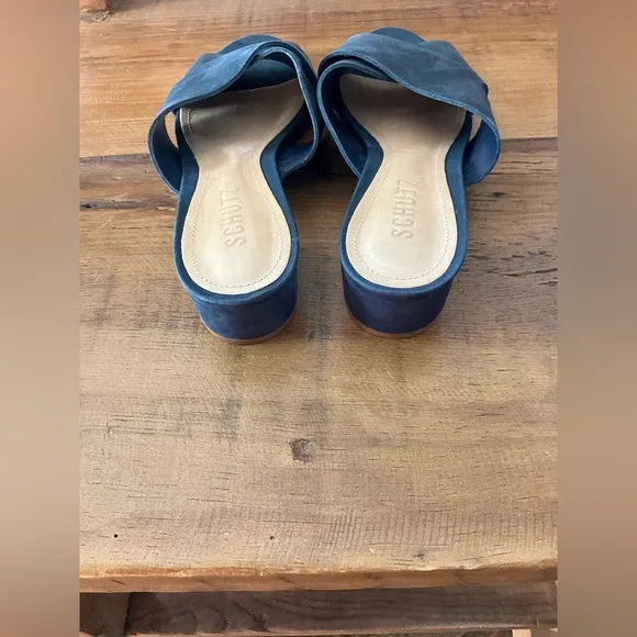 Schultz Women’s Navy Blue Mules/Sandal Size 6B NWOT
