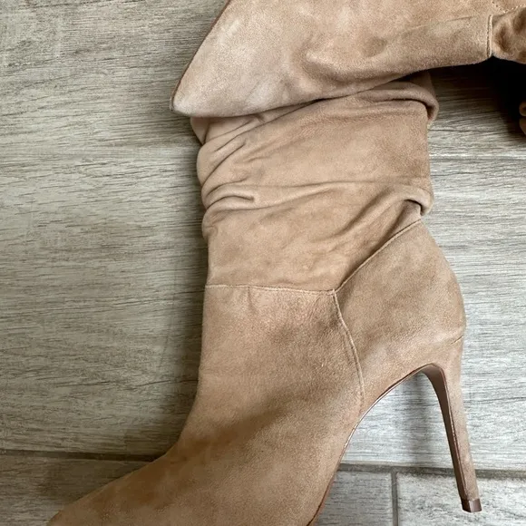 SCHUTZ Ashlee Pointed Toe Scrunched High Heel Boots sz 8