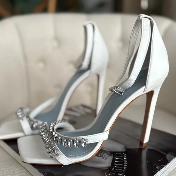 Schutz White Embellished Women's Sandals