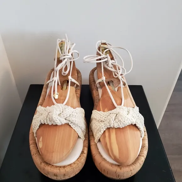 Schutz Women's Collie Leather Summer Sandal Size 9.5B