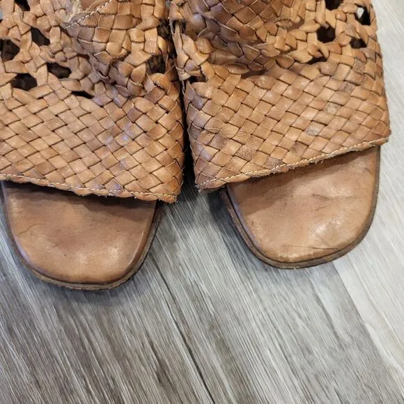 SESTO MEUCCI size 7 Sandals