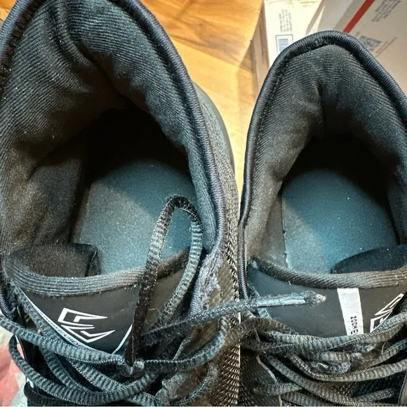 Size 13 - Nike‎ Zoom Evidence Black &amp; White AJ5904-002