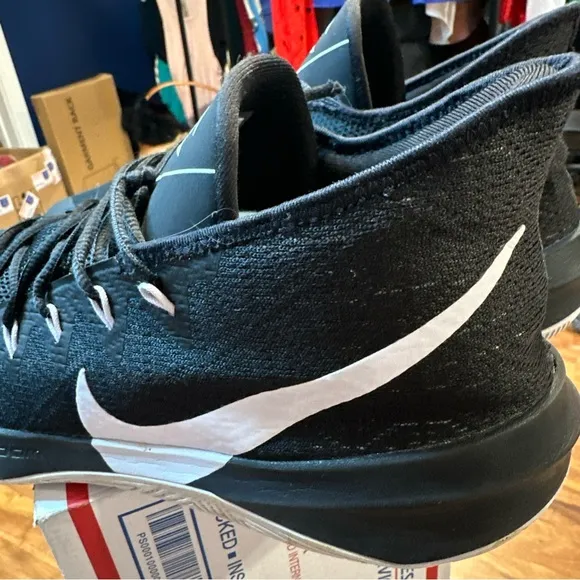Size 13 - Nike‎ Zoom Evidence Black &amp; White AJ5904-002