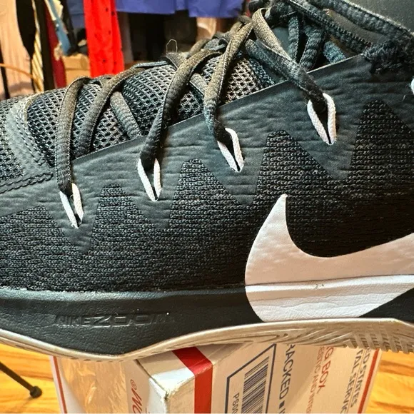 Size 13 - Nike‎ Zoom Evidence Black &amp; White AJ5904-002