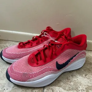 Size 17 Nike G.T. Hustle Academy Mens Basketball Sneakers FJ7791 600