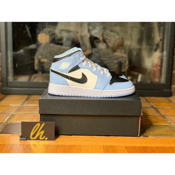 Size 6y/7.5w Air Jordan 1 Mid “Ice Blue” Athletic Basketball Sneakers 555112-401