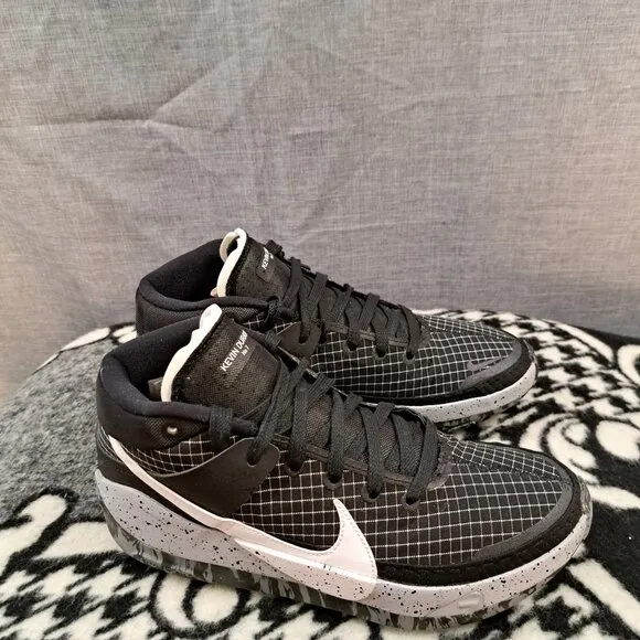 Size 8 Nike KD 13 Oreo Basketball Suns Sneakers C19948-004 Men