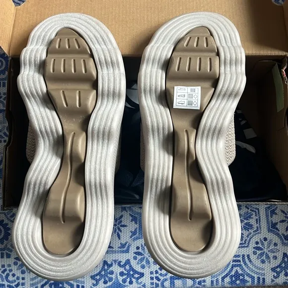 Sketchers Massage Fit Sandals
