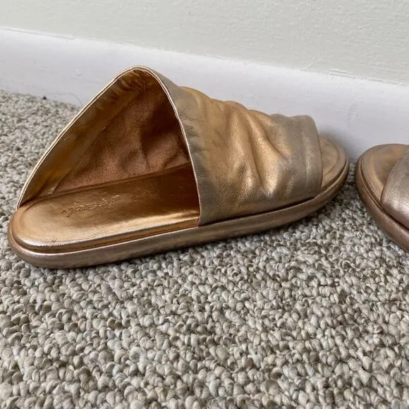 🛑SOLD🛑 Marsèll Metallic Sandals Size 39 or 8.5 Rose Gold Leather Bohemian
