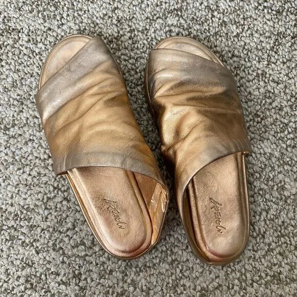 🛑SOLD🛑 Marsèll Metallic Sandals Size 39 or 8.5 Rose Gold Leather Bohemian