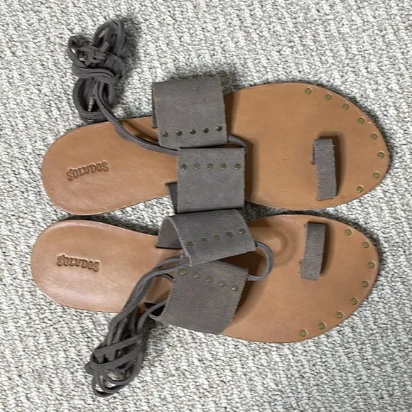 SOLUDOS MILOS DOVE GREY STUDDED SUEDE ANKLE WRAP SANDALS **NWT**