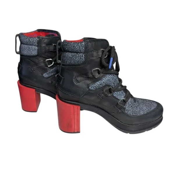 Sorel Black Lace Shatter Leather Boots w/ Red Chunky Heel Ankle Boots Size 7.5