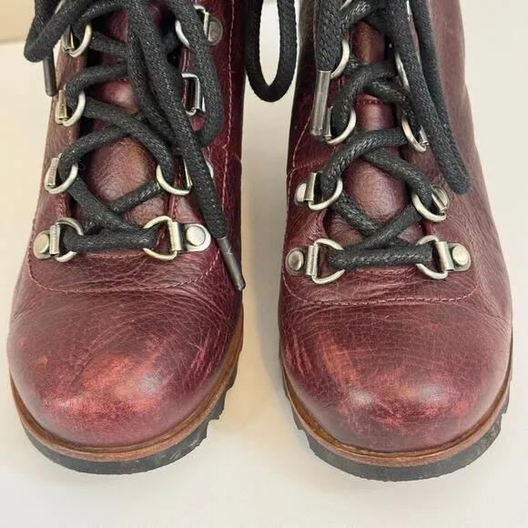 Sorel Conquest Wedge Lace Up Ankle Boots Womens 6.5 Burgundy Leather Waterproof