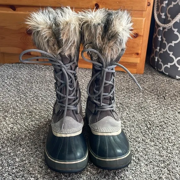 SOREL Joan Of Arctic Waterproof Boots Women’s 9.5 Tall Leather Lace Up Winter