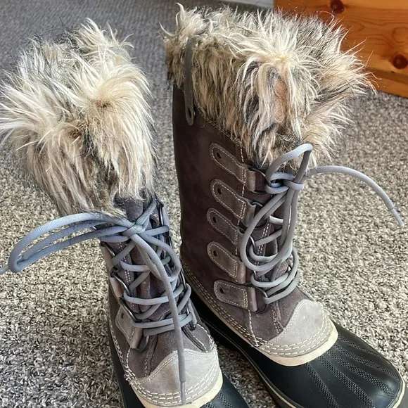 SOREL Joan Of Arctic Waterproof Boots Women’s 9.5 Tall Leather Lace Up Winter
