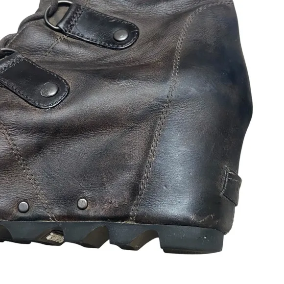Sorel Joan of Arctic Wedge Mid Boots Bootie Brown 9.5