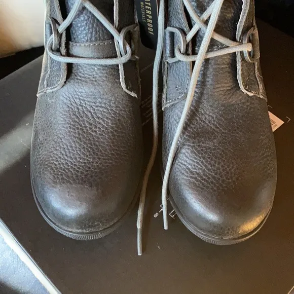 Sorel Joan of Artic Grey Boots SZ 10.5 NEW