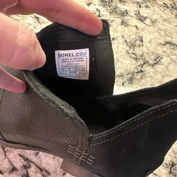 Sorel NL3383 Kate Cutout Black Waterproof Women’s Booties Size 7.5
