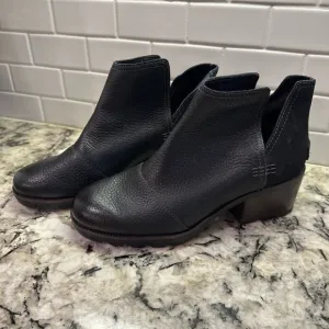 Sorel NL3383 Kate Cutout Black Waterproof Women’s Booties Size 7.5