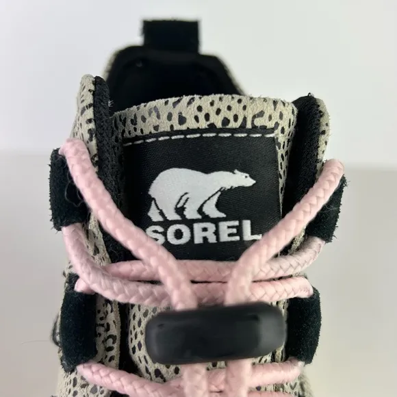 Sorel Out N About Classic Waterproof Black Chalk Unisex Suede Sporty Youth Boots
