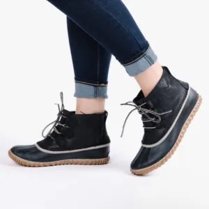 Sorel Out N About Leather Boots Lace Up Ankle Waterproof Black Size 6 US Women’s