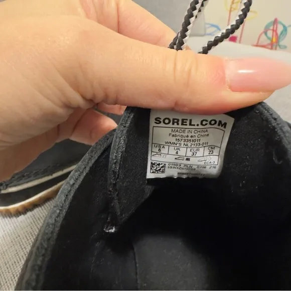 Sorel Out N About Leather Boots Lace Up Ankle Waterproof Black Size 6 US Women’s