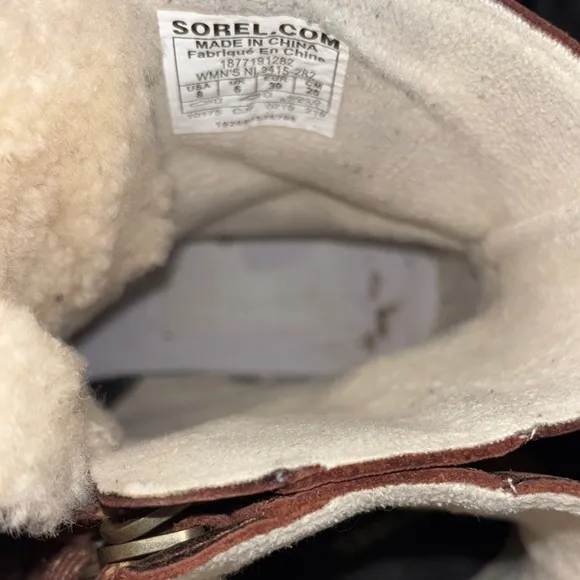 Sorel phoenix short lace boots waterproof
