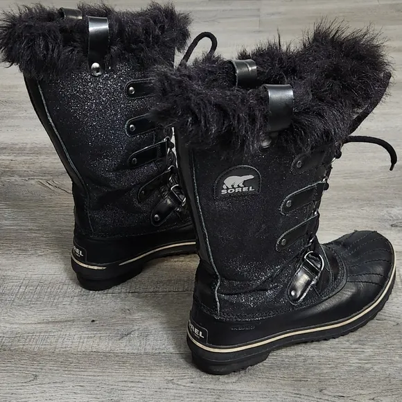 Sorel Tofino Glitter Black Waterproof Lace-Up Fleece Lined Boots