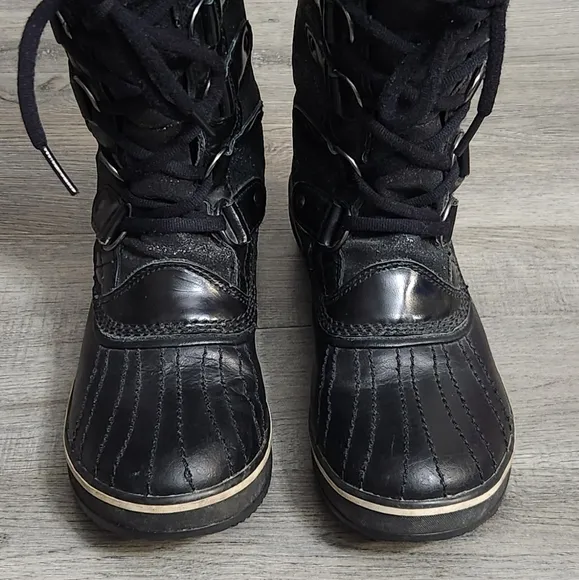 Sorel Tofino Glitter Black Waterproof Lace-Up Fleece Lined Boots