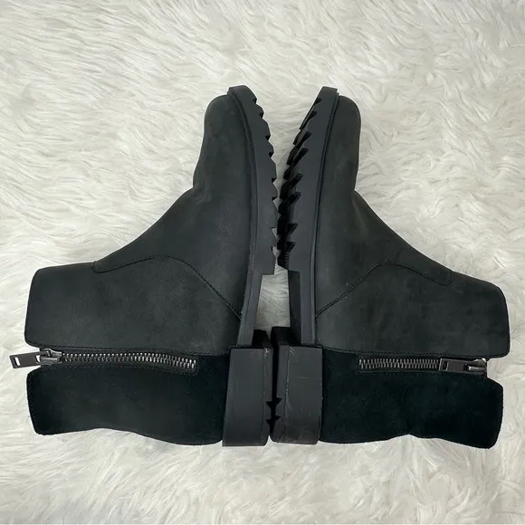 Sorel Women’s Emelie II Zip Waterproof Boots Size 8