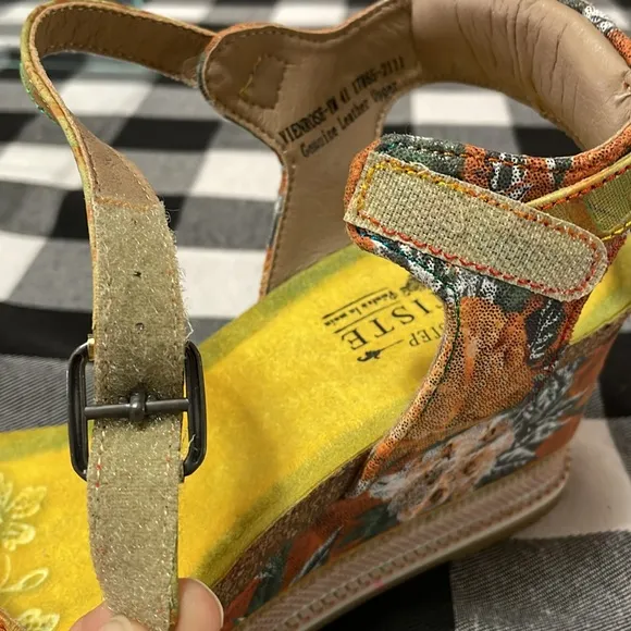 Spring Step L'Artiste Vienrose Leather Sandal Yellow Orange Wedge Floral 41/10