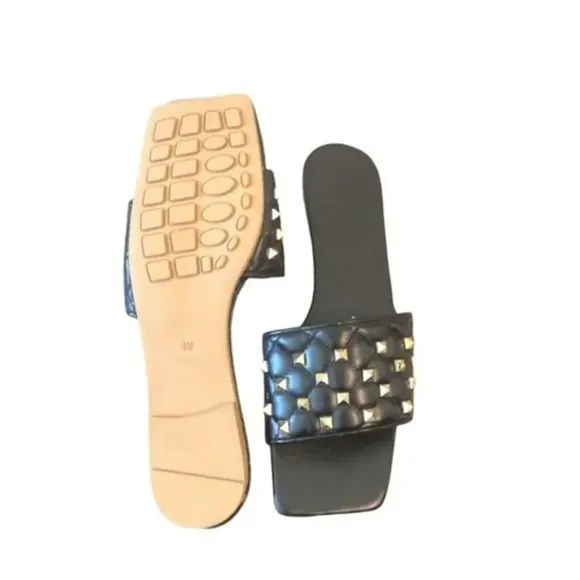 Square Toe Black Quilted Studded Summer Sandals Size 8.5