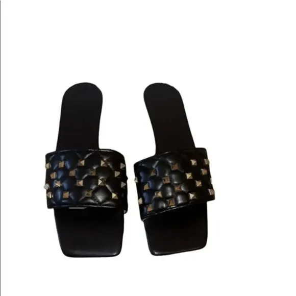 Square Toe Black Quilted Studded Summer Sandals Size 8.5