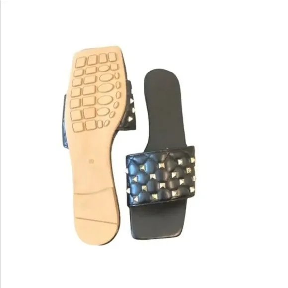 Square Toe Black Quilted Studded Summer Sandals Size 8.5